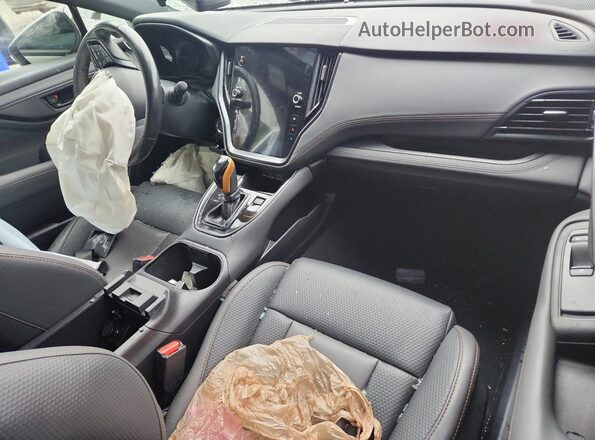 4S4BTGUD0P3105146 2023 SUBARU OUTBACK Белый Вид панели приборов