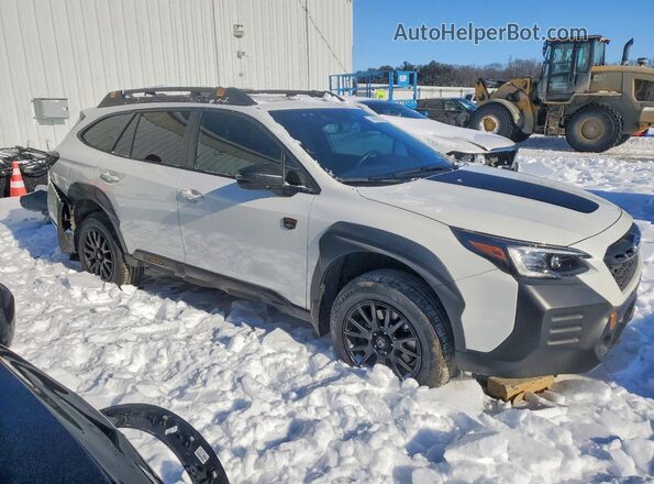 4S4BTGUD2P3138200 2023 SUBARU OUTBACK Белый Передняя правая четверть