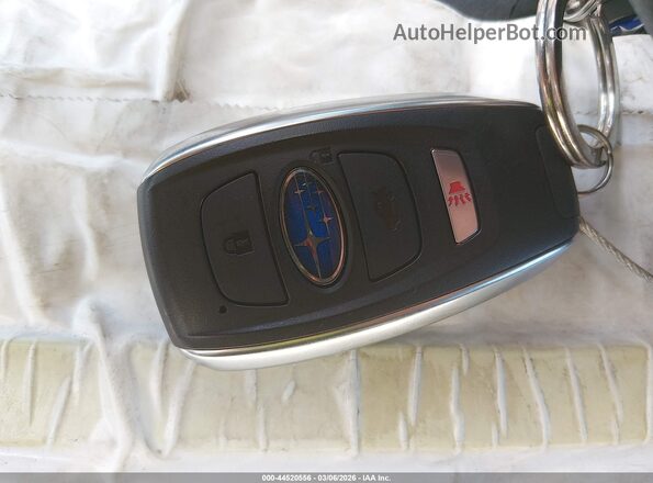 4S4GUHD65T3712860 2026 SUBARU CROSSTREK Синий Вид панели приборов