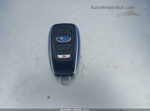 4S4WMAFD5K3452389 2019 SUBARU ASCENT White Vista del salpicadero