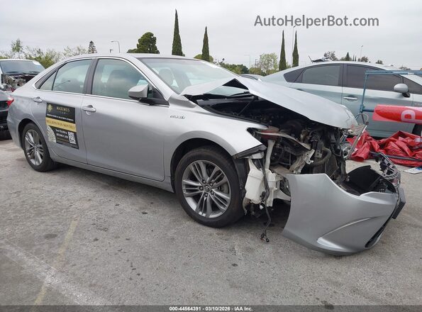 4T1BD1FK3GU184375 2016 TOYOTA CAMRY HYBRID Silver Przód prawy