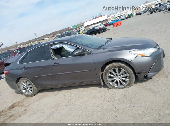 4T1BF1FK2HU782520 2017 TOYOTA LE Серый Вид щитка приборов
