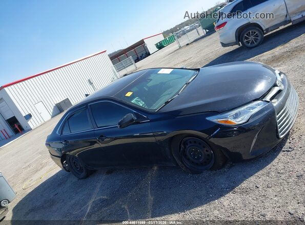 4T1BK1FK3HU577896 2017 TOYOTA LE Черный Вид задней части салона