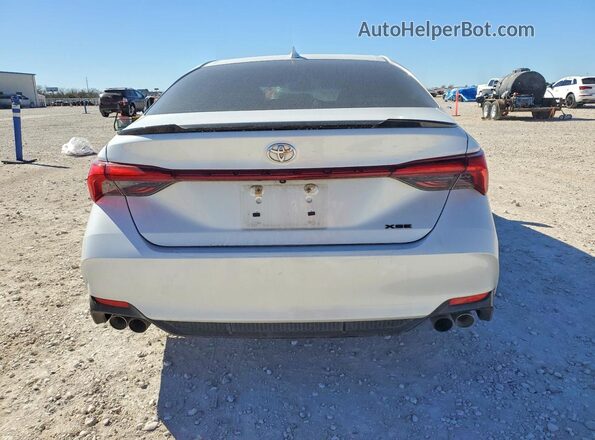 4T1BZ1FB9KU024561 2019 TOYOTA AVALON Белый Вид сзади