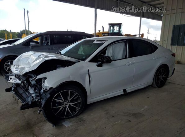 4T1DAACK3TU226835 2026 TOYOTA CAMRY White Vista tres cuartos delantera izquierda