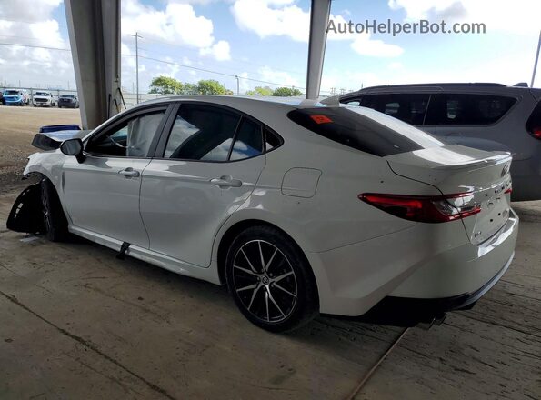 4T1DAACK3TU226835 2026 TOYOTA CAMRY White Trasero izquierdo