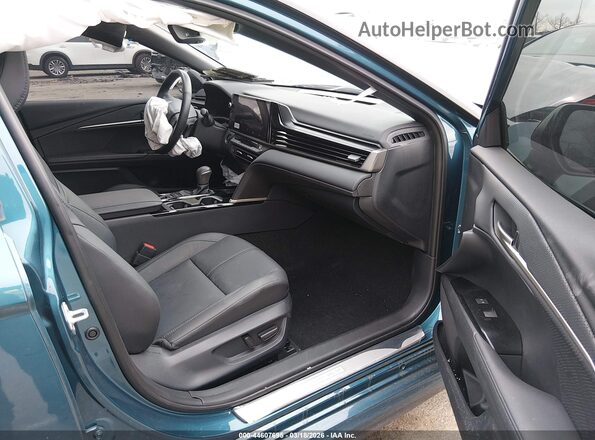 4T1DAACK6TU238218 2026 TOYOTA CAMRY Light Blue Вид салону спереду