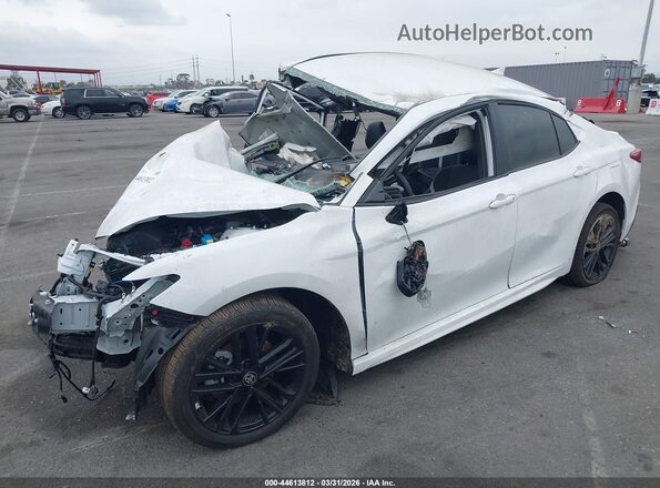 4T1DAACK6TU246528 2026 TOYOTA CAMRY Белый Передняя левая четверть