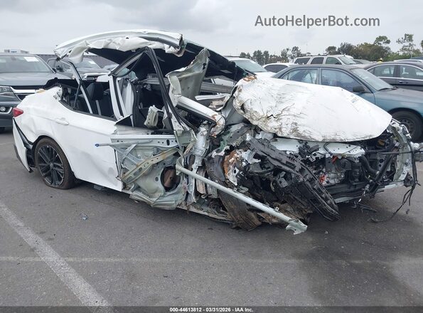 4T1DAACK6TU246528 2026 TOYOTA CAMRY Белый Передняя правая четверть
