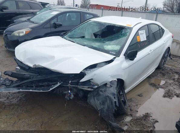 4T1DAACK7TU650955 2026 TOYOTA CAMRY Белый Передняя левая четверть