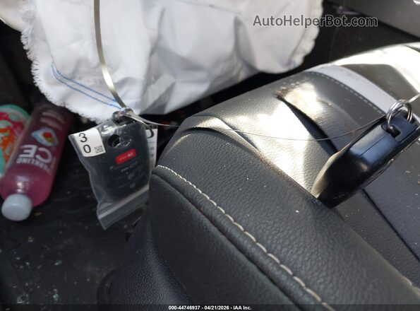 4T1DAACK7TU650955 2026 TOYOTA CAMRY Белый Вид панели приборов