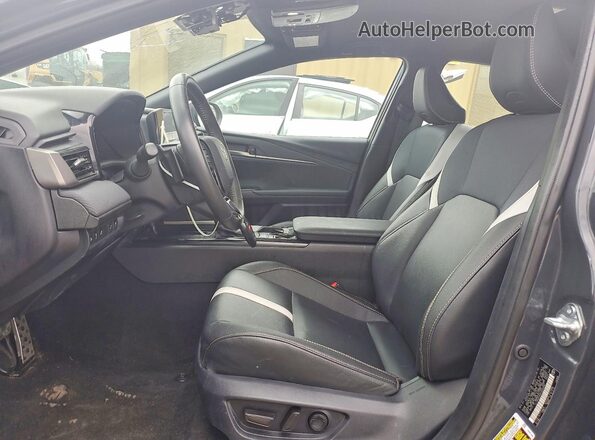 4T1DAACK8SU098087 2025 TOYOTA CAMRY Gray Widok wnętrza z przodu