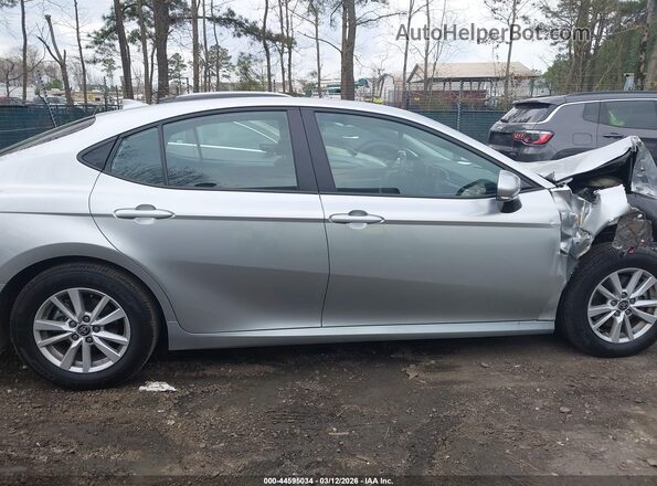 4T1DAACK8TU664198 2026 TOYOTA LE Gray Widok wnętrza z tyłu