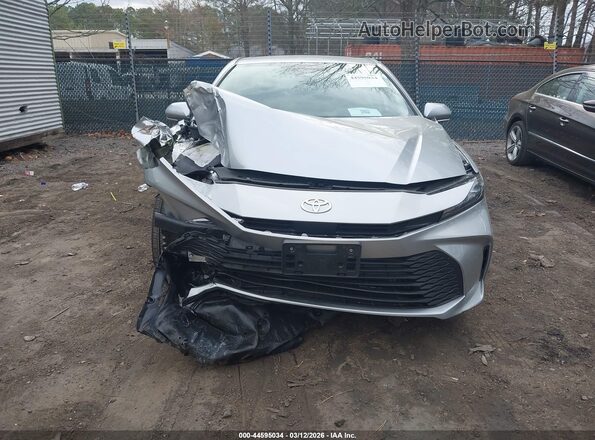4T1DAACK8TU664198 2026 TOYOTA LE Gray Widok zestawu wskaźników