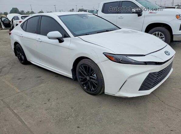 4T1DAACK9SU631256 2025 TOYOTA CAMRY Белый Передняя правая четверть