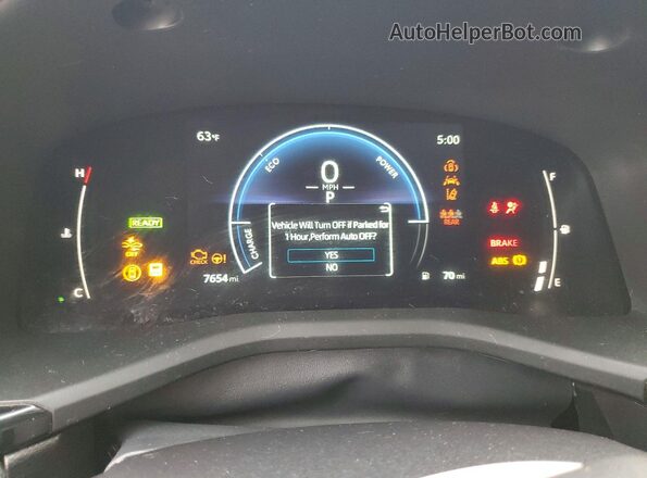 4T1DAACK9SU631256 2025 TOYOTA CAMRY Белый Вид щитка приборов