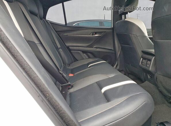4T1DAACK9SU631256 2025 TOYOTA CAMRY Белый Вид задних сидений