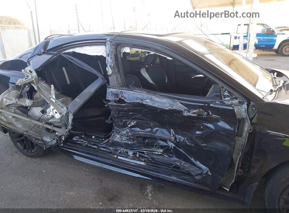 4T1DAACKXSU081985 2025 TOYOTA CAMRY Black Widok z przodu