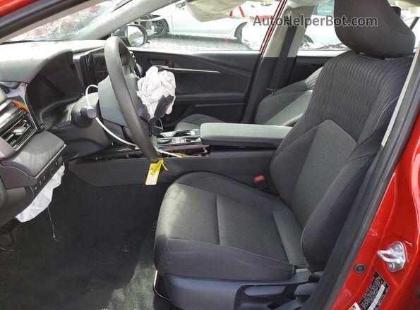 4T1DAACKXSU114869 2025 TOYOTA LE Red Սալոնի դիմացի տեսք