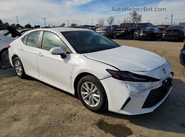 4T1DAACKXTU684291 2026 TOYOTA LE White Przód prawy