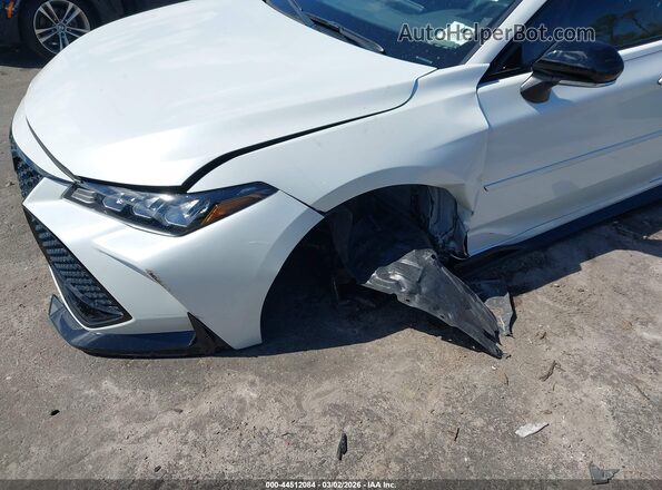 4T1FZ1FB0MU064774 2021 TOYOTA AVALON Белый Вид спереди