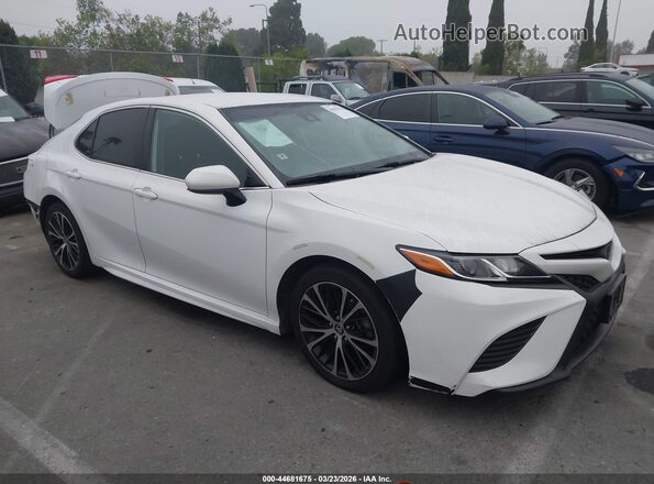 4T1G11AK3LU953358 2020 TOYOTA CAMRY Белый Передняя правая четверть