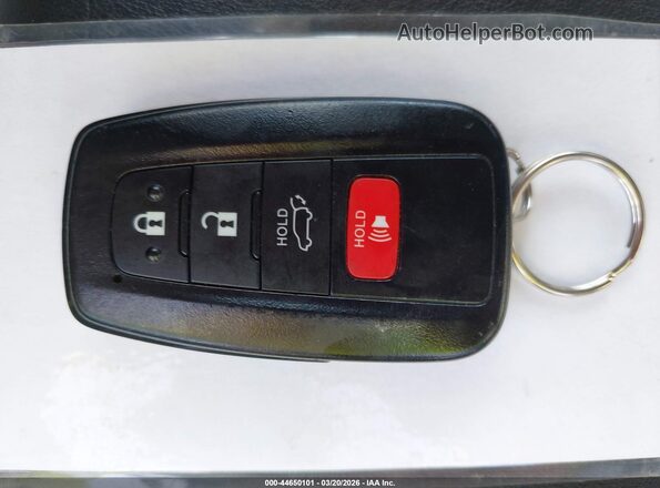 4T3B6RFV3MU023613 2021 TOYOTA LE Silver Vista del salpicadero