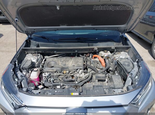 4T3B6RFV3MU023613 2021 TOYOTA LE Silver Vista trasera