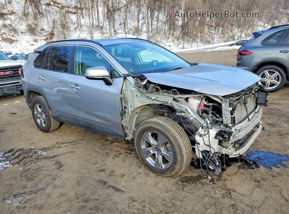 4T3RWRFV1NU075936 2022 TOYOTA RAV4 Серый Передняя правая четверть