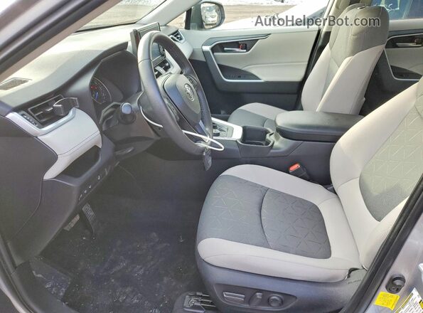 4T3RWRFV1NU075936 2022 TOYOTA RAV4 Серый Вид салона спереди