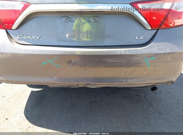 4T4BF1FK3GR569872 2016 TOYOTA LE Серый 