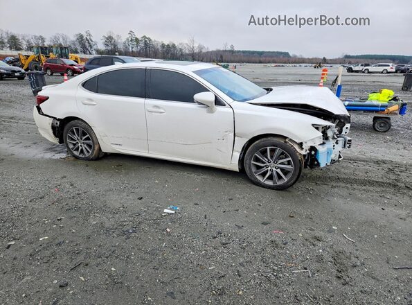 JTHBW1GG6H2139998 2017 LEXUS ES Белый Вид спереди