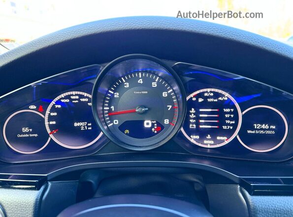 WP1BA2AY6PDA25539 2023 PORSCHE CAYENNE Gray Widok tylnych siedzeń