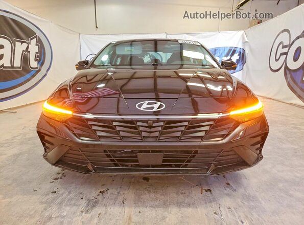 KMHLP4DG2RU684039 2024 HYUNDAI ELANTRA Черный Вид спереди