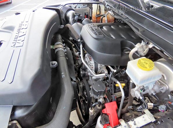 3C7WR4HJ3LG201933 2020 RAM 2500 Белый Вид панели приборов