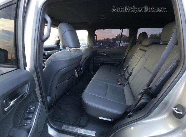 JTJTBCDX2S5046836 2025 LEXUS GX Серый Вид салона спереди