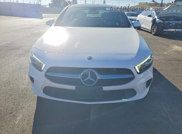 WDD3G4EB5KW014072 2019 MERCEDES-BENZ A White Widok z tyłu