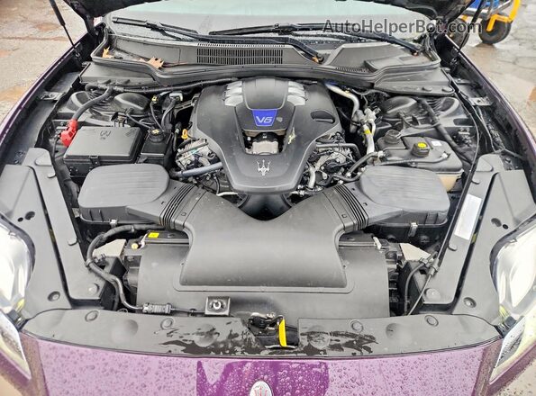 ZAM56RRL7H1246924 2017 MASERATI QUATTROPOR Фиолетовый Вид подкапотного пространства