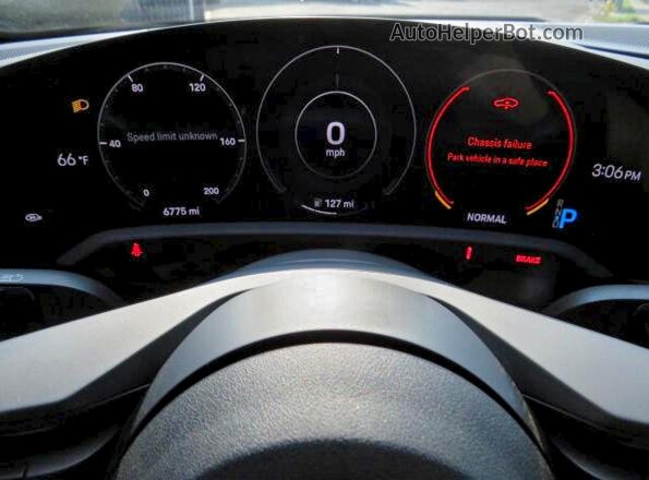 WP0BA2Y19NSA67581 2022 PORSCHE TAYCAN Белый Вид щитка приборов