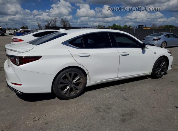 58ABZ1B10KU026821 2019 LEXUS ES Белый Передняя правая четверть