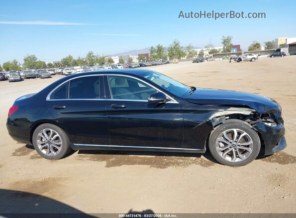 55SWF4JB0JU254471 2018 MERCEDES-BENZ C-CLASS Black Rear interior view