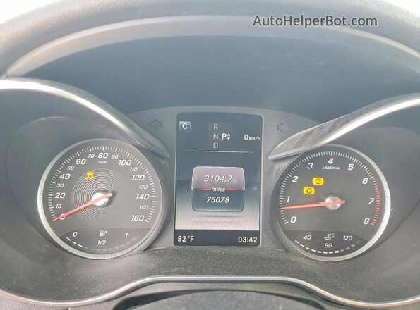 55SWF4JB1GU144490 2016 MERCEDES-BENZ C Silver Widok zestawu wskaźników