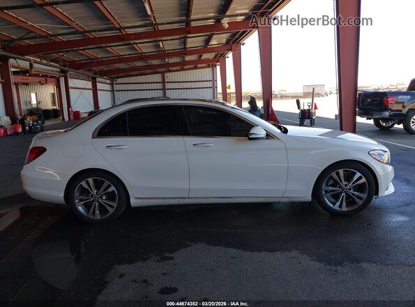 55SWF4JB2JU234996 2018 MERCEDES-BENZ C-CLASS Белый Панорамный вид салона 360°