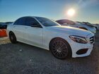 2018 Mercedes-benz C 300 White vin: 55SWF4JB2JU247781