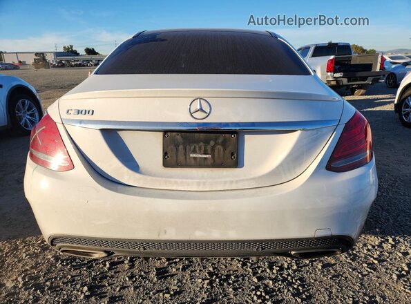 55SWF4JB2JU247781 2018 MERCEDES-BENZ C White Rear view