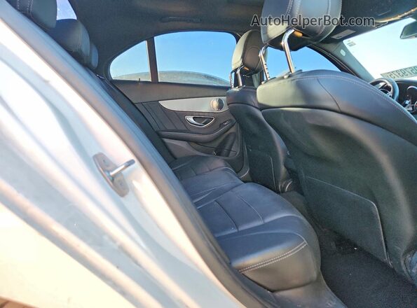 55SWF4JB2JU247781 2018 MERCEDES-BENZ C White Rear seats view