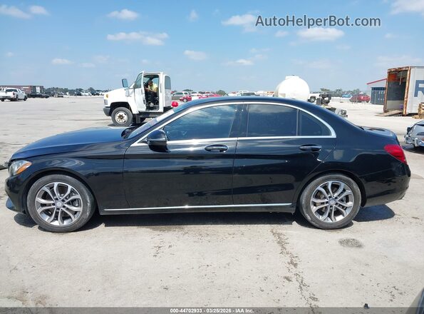 55SWF4JB3HU200396 2017 MERCEDES-BENZ C-CLASS Black 