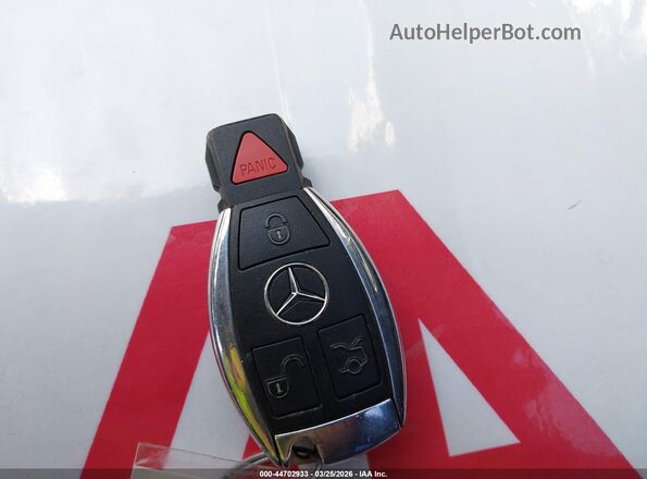 55SWF4JB3HU200396 2017 MERCEDES-BENZ C-CLASS Black Առջևի վահանակի տեսք
