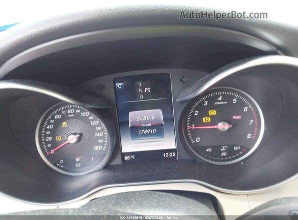 55SWF4JB4GU123536 2016 MERCEDES-BENZ C-CLASS Red Հետևի նստատեղերի տեսք