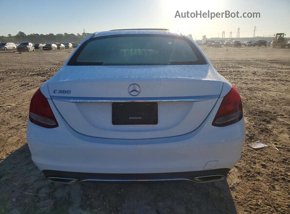 55SWF4JB5JU268379 2018 MERCEDES-BENZ C White Vista trasera